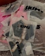 SKIM CLOTHING PALLET